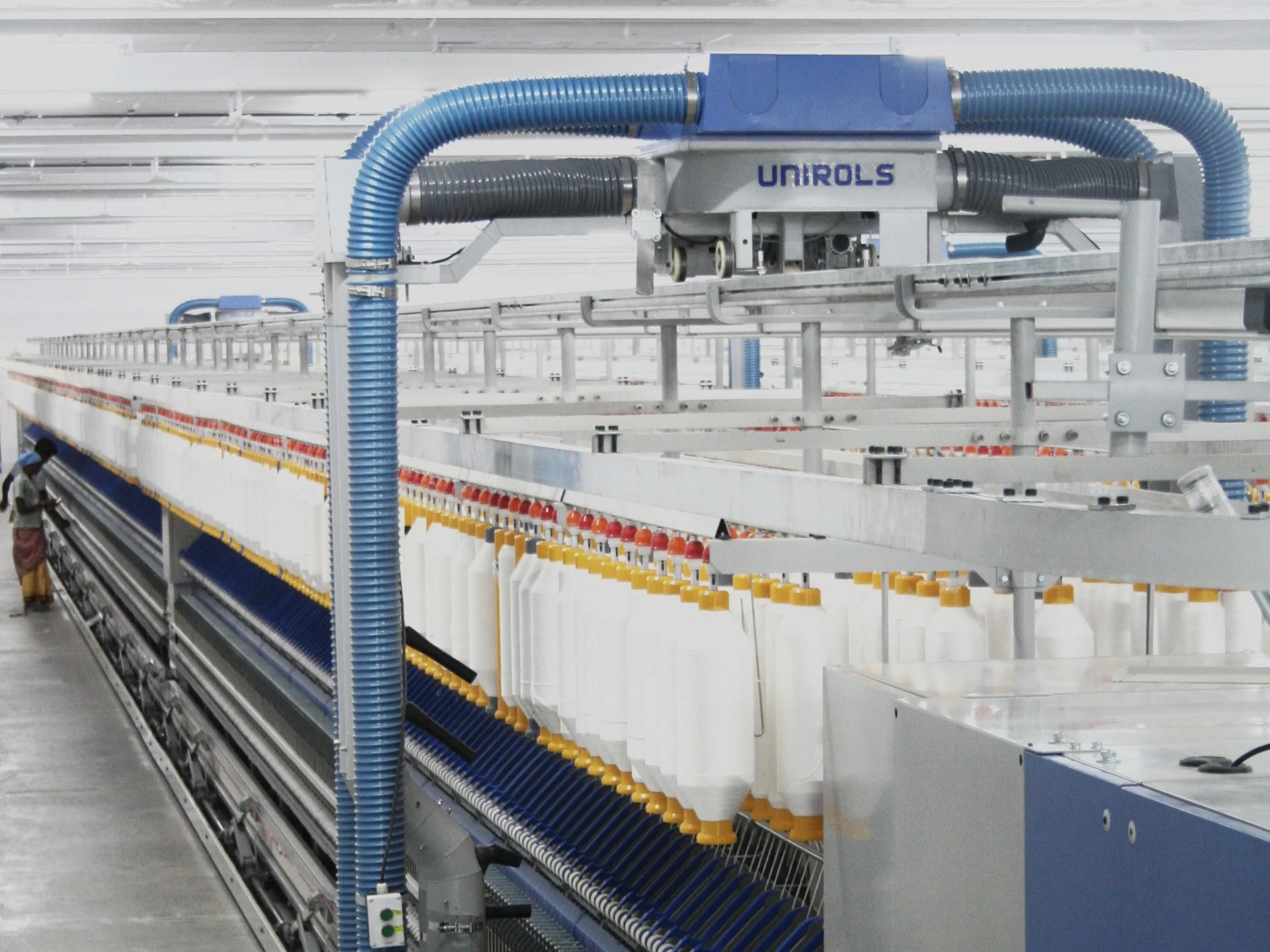 Overhead travelling cleaner - for spinning units - Bus bar travelling cleaner